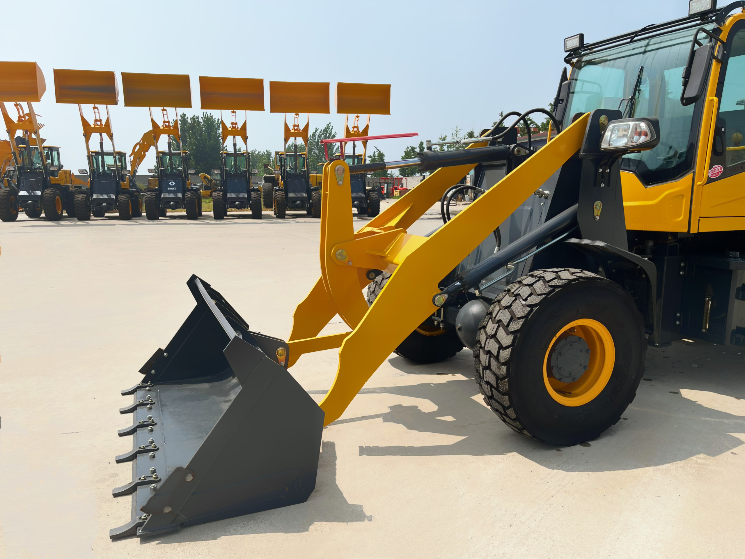 Low-profile loader(LZLT)