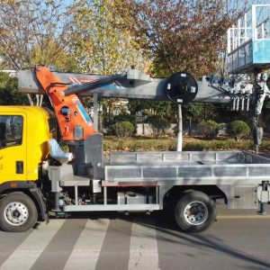 32L Aerial work vehicle