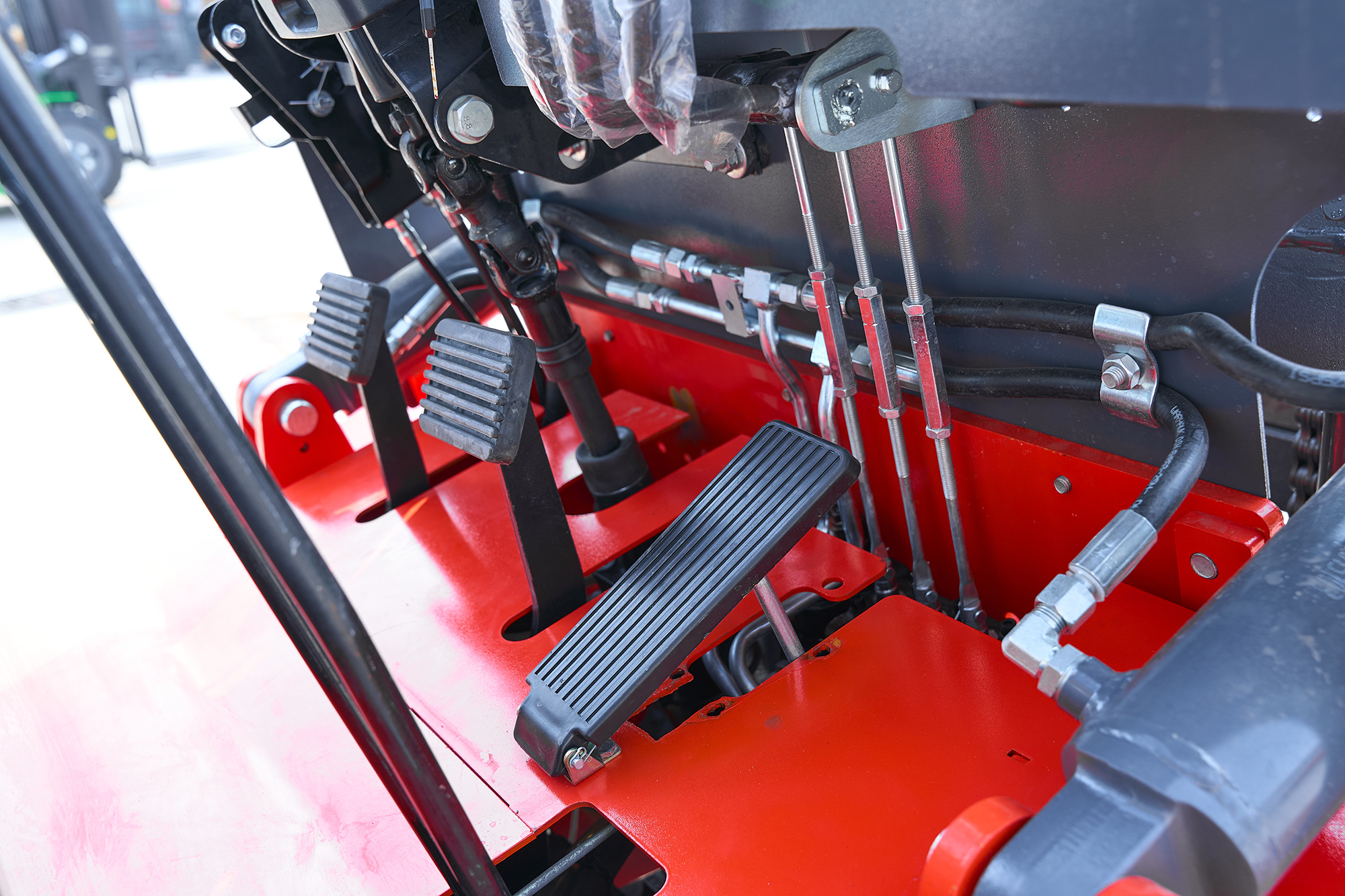 3.5 Ton Internal Combustion Off-Road Forklift(lzlt) - Image 10
