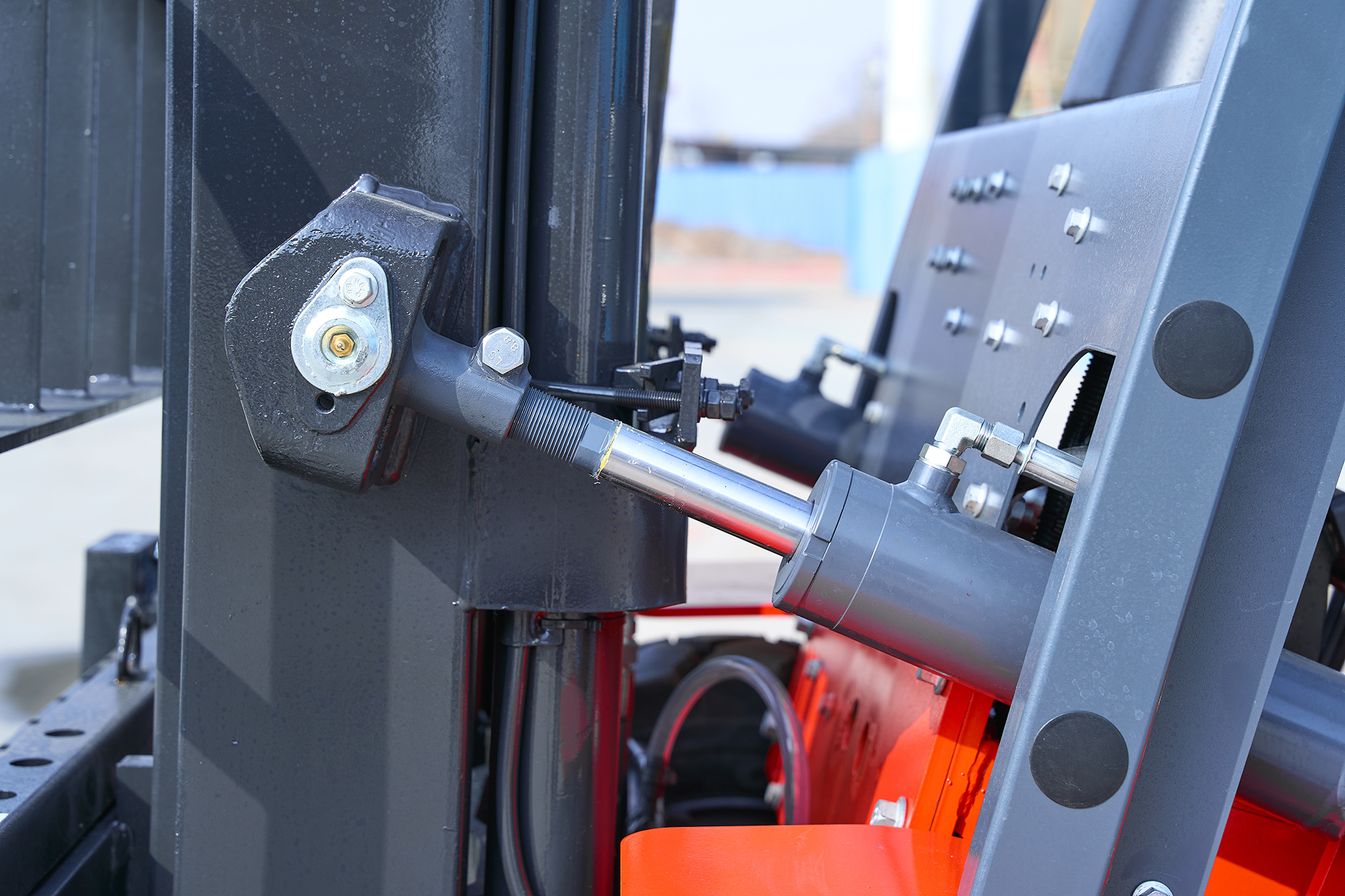 3.5 Ton Internal Combustion Off-Road Forklift(lzlt) - Image 13