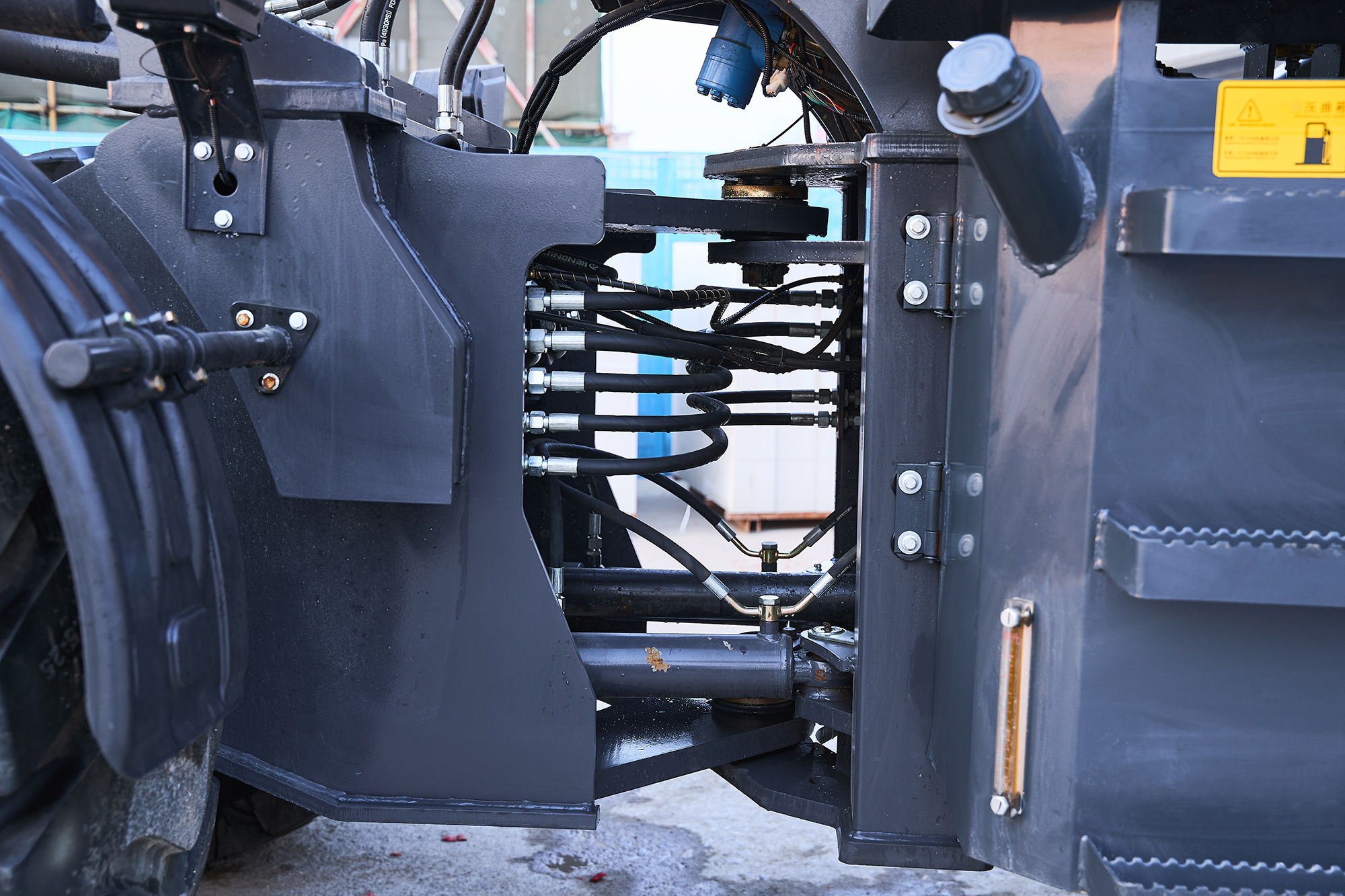 Off-road forklift10 tons(LZLT) - Image 14