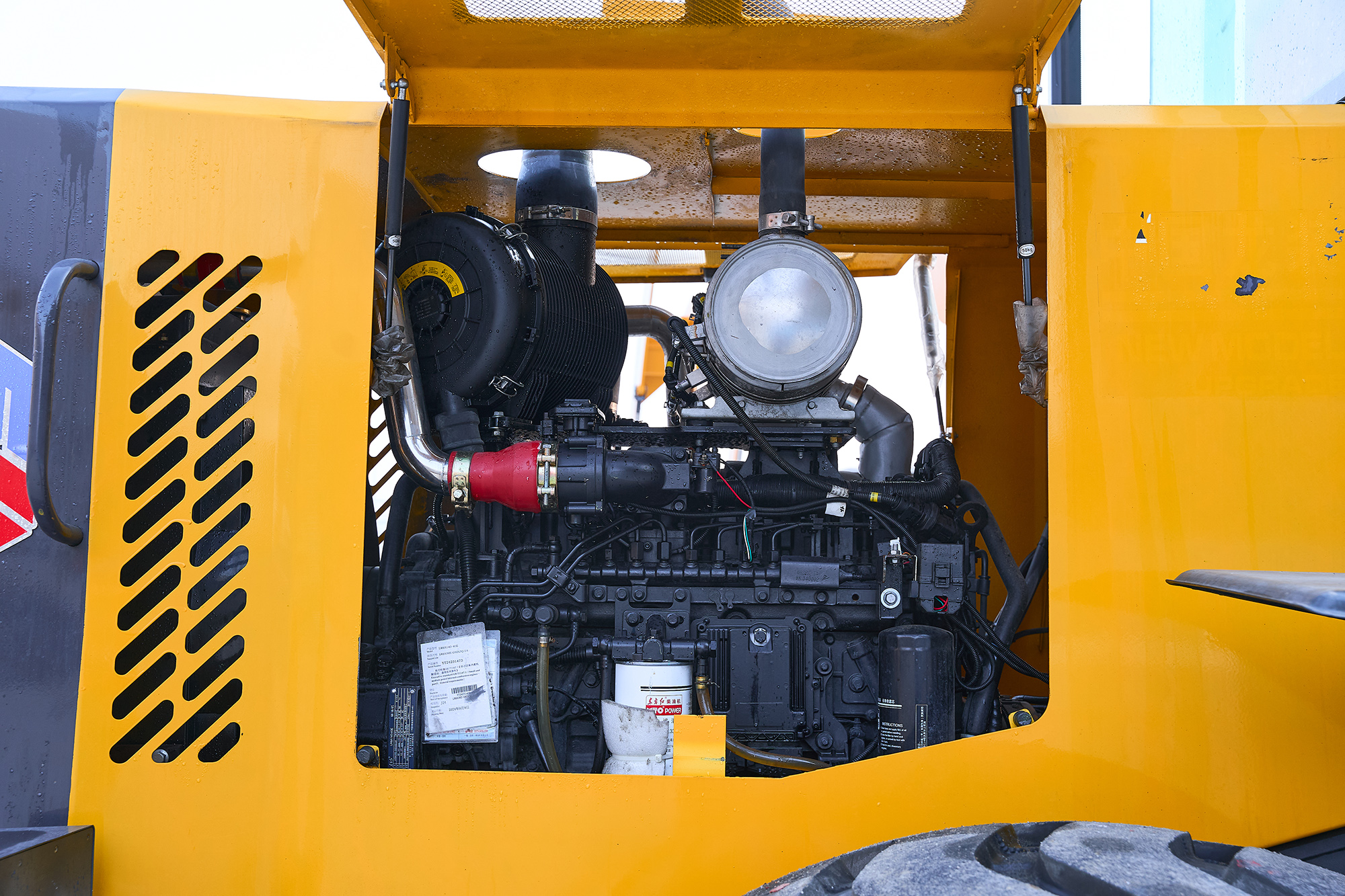 Off-road forklift10 tons(LZLT) - Image 17
