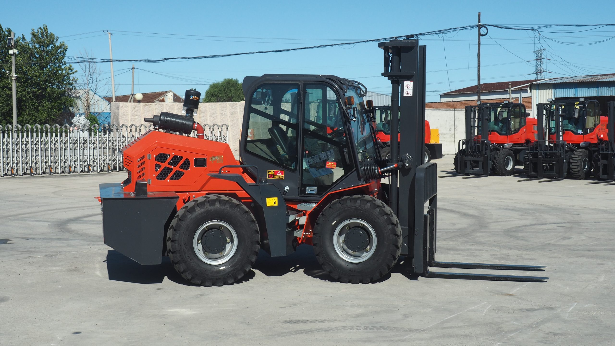 3.5-ton center-hinged off-road forklift(LZLT) - Image 8